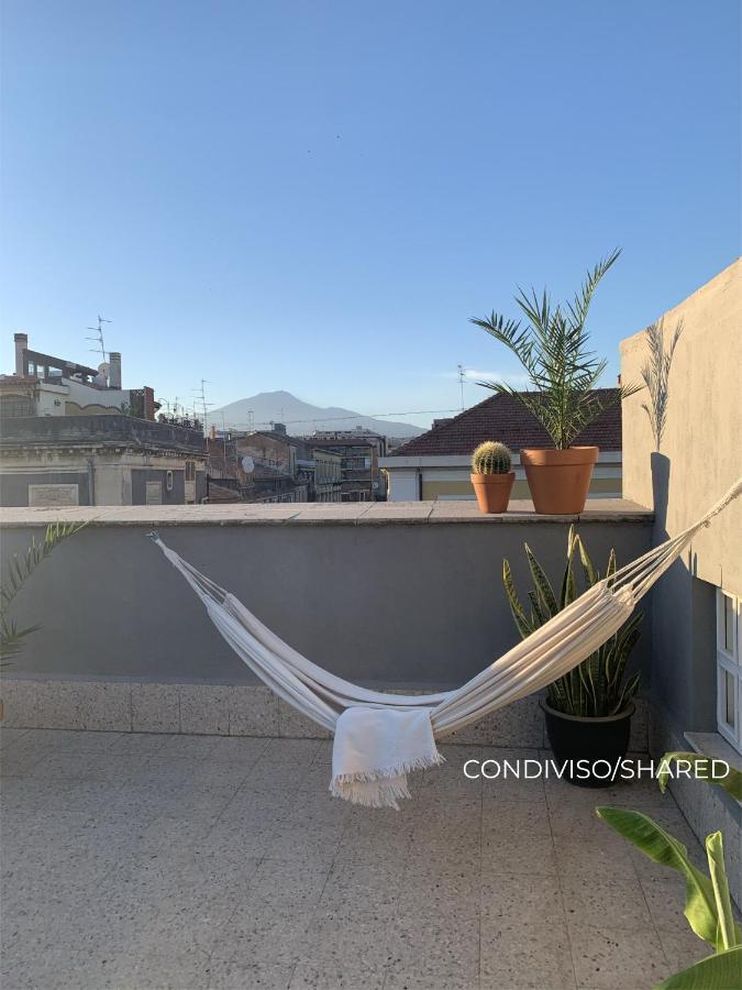 Homestay Rooftop Катания Экстерьер фото