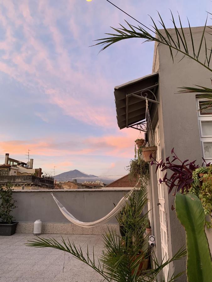 Homestay Rooftop Катания Экстерьер фото