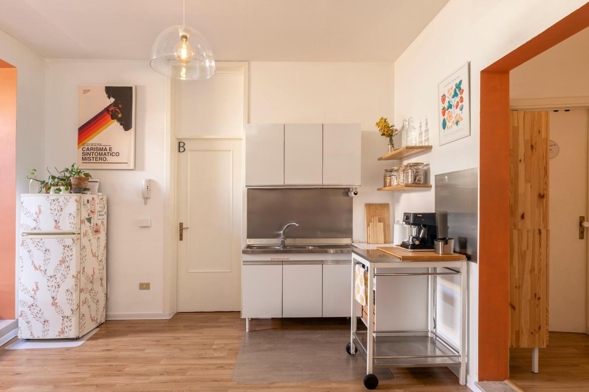 Homestay Rooftop Катания Экстерьер фото